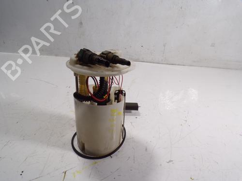 Used Fuel pump NISSAN JUKE (F15) 1.5 dCi (110 hp) 9221777