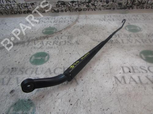 Vindspejlsviskerarm Vindspejlsviskerarm CADILLAC SRX 3.6 (264 hp) 4007805 4007805