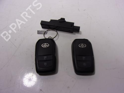 Ratlås/Tændingslås TOYOTA YARIS (_P21_, _PA1_, _PH1_) 1.5 Hybrid (MXPH11) (92 hp) 16768828