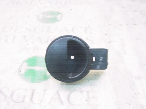 Used Front right interior door handle Front right interior door handle DAEWOO KALOS (KLAS) 1.4 (83 hp) 3761571 3761571