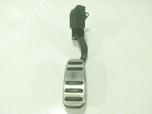 Used Pedal Pedal 39156740 39156740