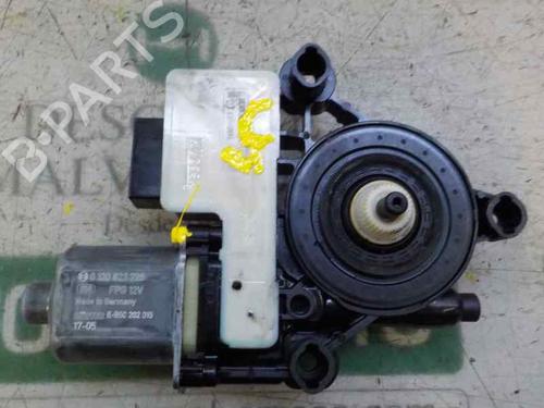 Left rear window motor VW TOURAN (5T1) 2.0 TDI | BP6301903E23 