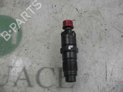 Used Injector RENAULT TRAFIC Van (T_, P_, V_) [1989-2002]  3792361