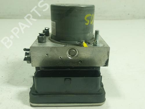 Used ABS pump ABS pump PEUGEOT 208 II (UB_, UP_, UW_, UJ_) e-208 (136 hp) 25051513 25051513