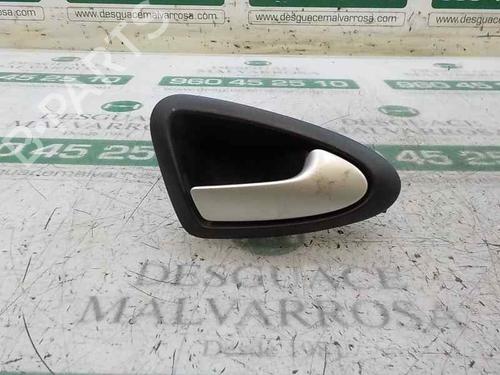 Used Rear right interior door handle Rear right interior door handle 4899861 4899861