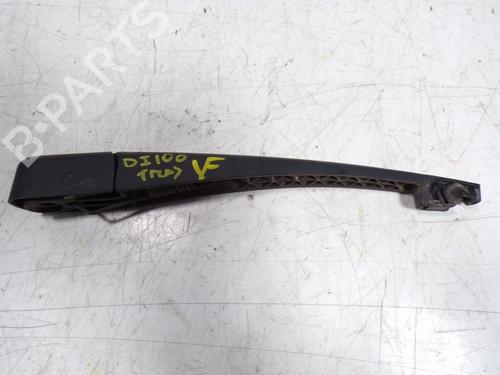 Used Rear windshield wiper arm KIA SPORTAGE III (SL) 1.7 CRDi (116 hp) 8823866