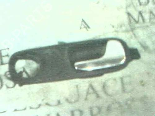 Used Front right interior door handle Front right interior door handle 3765971 3765971