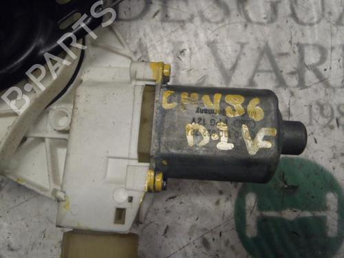 Front left window mechanism BMW 1 (E87) 120 d | BP3817410C22 