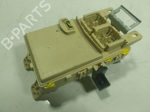 Fuse box KIA STONIC (YB) 1.6 CRDi | BP17023056E1 - Image 2