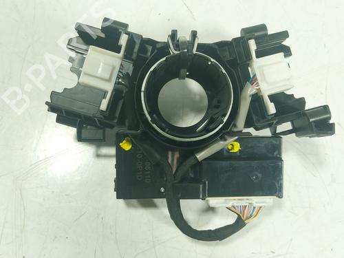 squib-airbag-toyota-highlander-gsu7_-axuh7_-txua7_-2019-32294129 main image