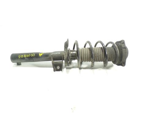 Used Left front shock absorber Left front shock absorber VW GOLF VI (5K1) 1.6 TDI (105 hp) 6890101 6890101