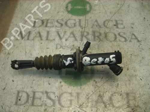 Used Clutch slave cylinder Clutch slave cylinder RENAULT MEGANE II (BM0/1_, CM0/1_) [2001-2012] 14266607 14266607