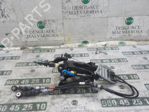 Gear lever TOYOTA VERSO (_R2_) 1.6 (ZGR20_, ZGR20R) 335300F021