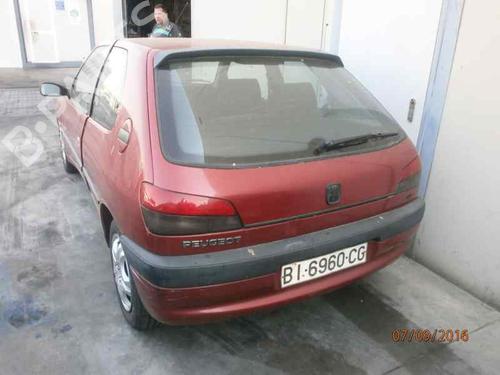 Left taillight PEUGEOT 306 Hatchback (7A, 7C, N3, N5) 1.9 D | BP3838419C34