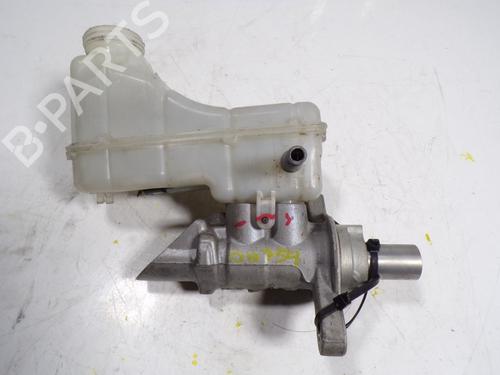 Used Brake master cylinder RENAULT MEGANE IV Hatchback (B9A/M/N_) 1.5 dCi 110 (B9A3) (110 hp) 8416235