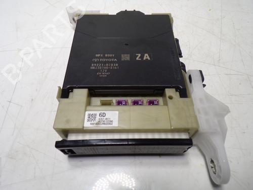 Used Fuse box Fuse box TOYOTA COROLLA Hatchback (_E21_, _EA1_, _EH1_) [2018-2026] 11932403 11932403