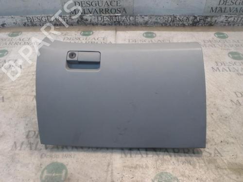 Used Glove box KIA CERATO I Saloon (LD) 1.6 (105 hp) 4014272