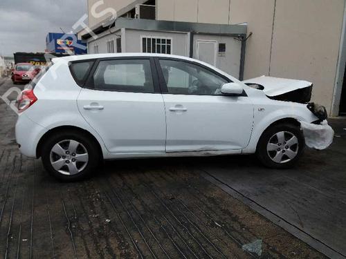 Left taillight KIA CEE'D Hatchback (ED) 1.6 CRDi 115 | BP15076364C34  - Image 5