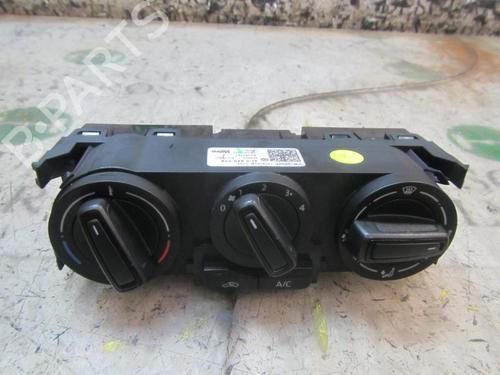 Used Climate control VW POLO V (6R1, 6C1) 1.4 TDI (90 hp) 3845188