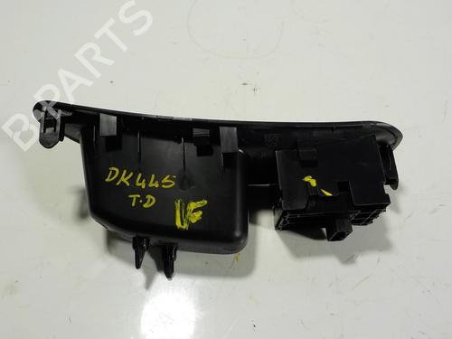 Right rear window switch TOYOTA YARIS (_P21_, _PA1_, _PH1_) 1.5 Hybrid (MXPH11) | BP11193713I28 