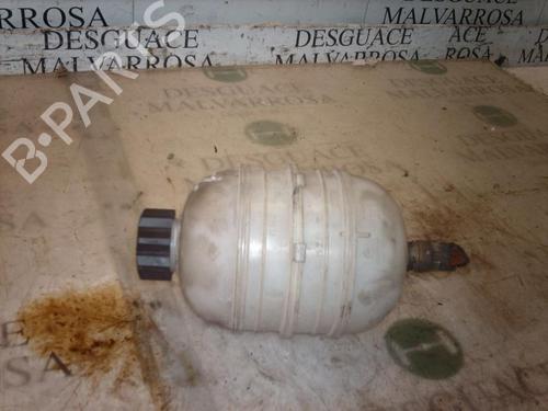 Used Expansion tank PEUGEOT 206 Hatchback (2A/C) 1.4 i (75 hp) 3747167