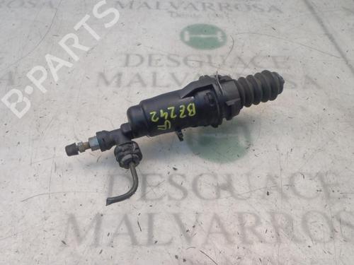 Used Clutch slave cylinder Clutch slave cylinder PEUGEOT 607 (9D, 9U) 2.2 HDi (133 hp) 14270946 14270946