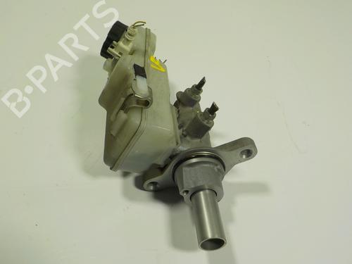 Brake master cylinder TOYOTA AURIS (_E18_) 1.4 D-4D (NDE180_, NDE180R) | BP13371836M77 
