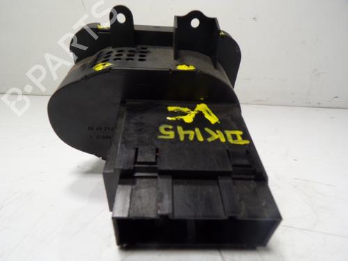 Headlight switch LAND ROVER DISCOVERY III (L319) 2.7 TD 4x4 | BP13299432I24 