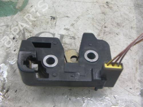 Used Tailgate lock FORD FIESTA V (JH_, JD_) 1.4 TDCi (68 hp) 3781117