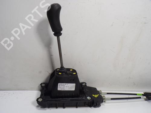 Gear lever DACIA SANDERO II 1.5 dCi 75 / Blue dCi 75 (B8JW, B8M4, B8AH, B8M7, B8M6) | BP11132573M90 