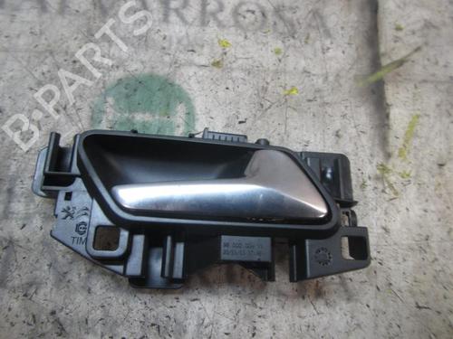 Used Rear right interior door handle Rear right interior door handle PEUGEOT 308 II (LB_, LP_, LW_, LH_, L3_) 1.6 THP 125 (125 hp) 3839447 3839447