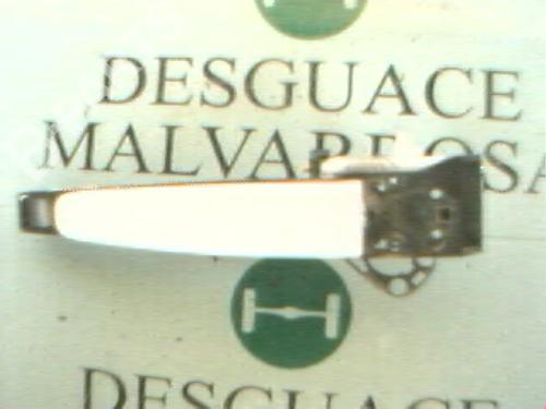 Used Rear left exterior door handle Rear left exterior door handle PEUGEOT 307 (3A/C) 2.0 HDi 90 (90 hp) 3744270 3744270