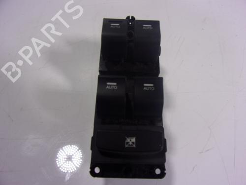 Used Left front window switch Left front window switch HYUNDAI i40 I (VF) 1.7 CRDi (116 hp) 15583760 15583760