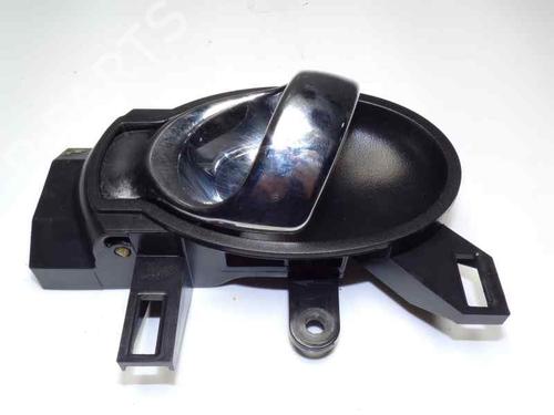 Venstre bak invendig håndtak NISSAN JUKE (F15) 1.6 (117 hp) 6677355