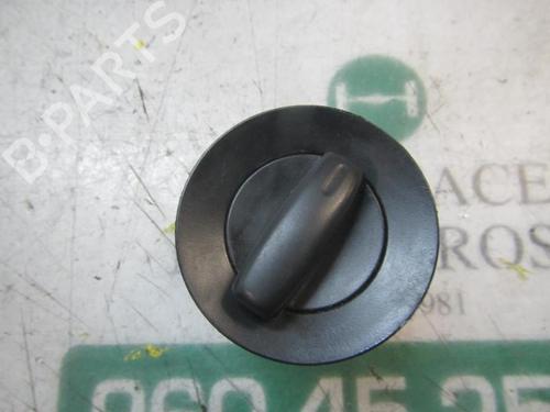 Used Headlight switch Headlight switch VW GOLF V (1K1) 1.9 TDI (105 hp) 3878606 3878606