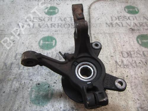 Left front steering knuckle FORD FIESTA VI (CB1, CCN) 1.4 TDCi | BP3834104M25 
