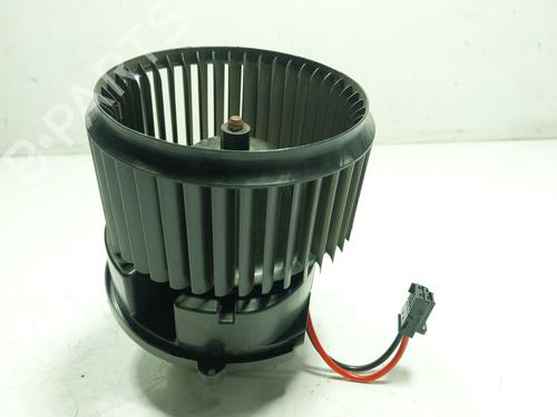 Used Heater blower motor Heater blower motor BMW X1 (F48) sDrive 18 d (150 hp) 19533830 19533830