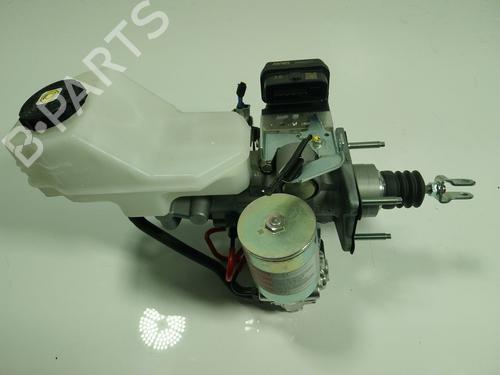 Used Servo brake TOYOTA RAV 4 V (_A5_, _H5_) 2.5 Hybrid (AXAH52) (218 hp) 31944616