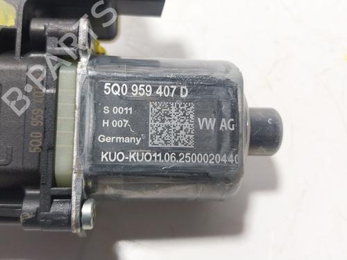 Left rear window motor SEAT LEON Sportstourer (KL8, KLD) 1.5 eTSI | BP30392953E23 