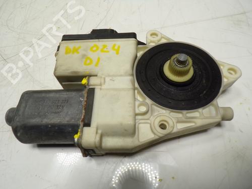 Rudehejsemotor forskærm venstre BMW X3 (E83) 2.0 d (150 hp) 12587072