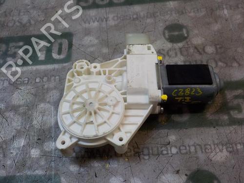 Used Left rear window motor Left rear window motor BMW 5 Touring (F11) 520 d (190 hp) 4002228 4002228