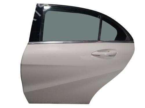 Porta trás esquerda MERCEDES-BENZ A-CLASS (W176) A 200 (176.043) (156 hp) 31293089