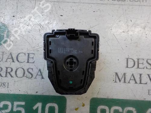 Switch OPEL INSIGNIA A (G09) 2.0 CDTI (68) | BP3871451I30 