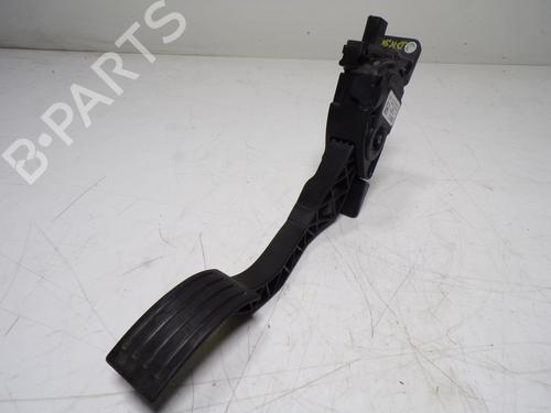 Pedal FORD KUGA II (DM2) [2012-2025]  12323334