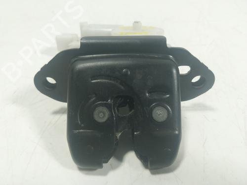 Used Tailgate lock RENAULT KADJAR (HA_, HL_) 1.3 TCe 140 (HLNB, HLN1) (140 hp) 17030228