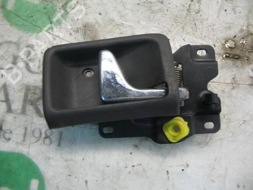 Used Front right interior door handle Front right interior door handle ROVER 400 II (XW) [1990-1995] 3753383 3753383