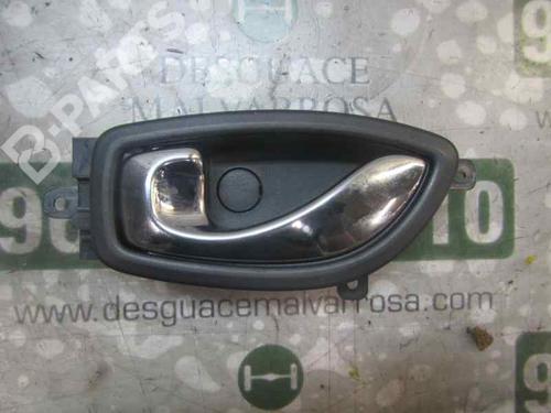 Used Rear left interior door handle Rear left interior door handle RENAULT KOLEOS I (HY_) 2.0 dCi 4x4 (HY0B) (173 hp) 3861825 3861825