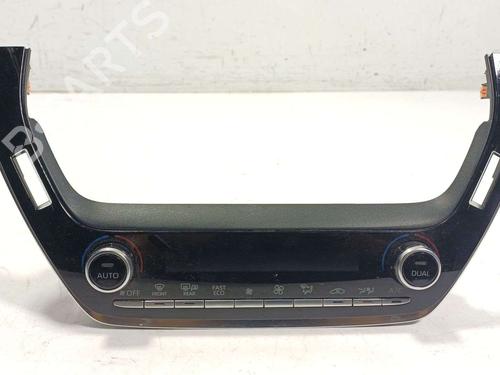 Used Climate control Climate control TOYOTA COROLLA Estate (_E21_) 1.8 Hybrid (ZWE211) (98 hp) 38546542 38546542