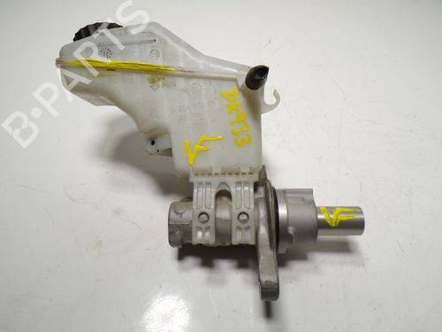 Used Brake master cylinder Brake master cylinder OPEL CORSA E (X15) 1.4 (08, 68) (90 hp) 12979977 12979977