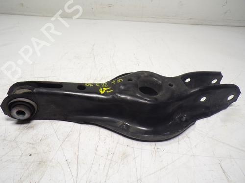 Right rear suspension arm BMW 1 (F20) 118 d | BP15839373M15